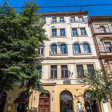 Apartments Safarikova 18 براغ المظهر الخارجي الصورة