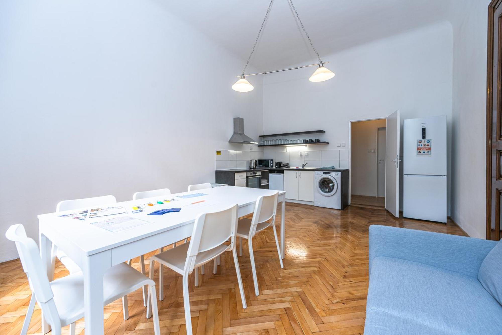 Apartments Safarikova 18 براغ المظهر الخارجي الصورة