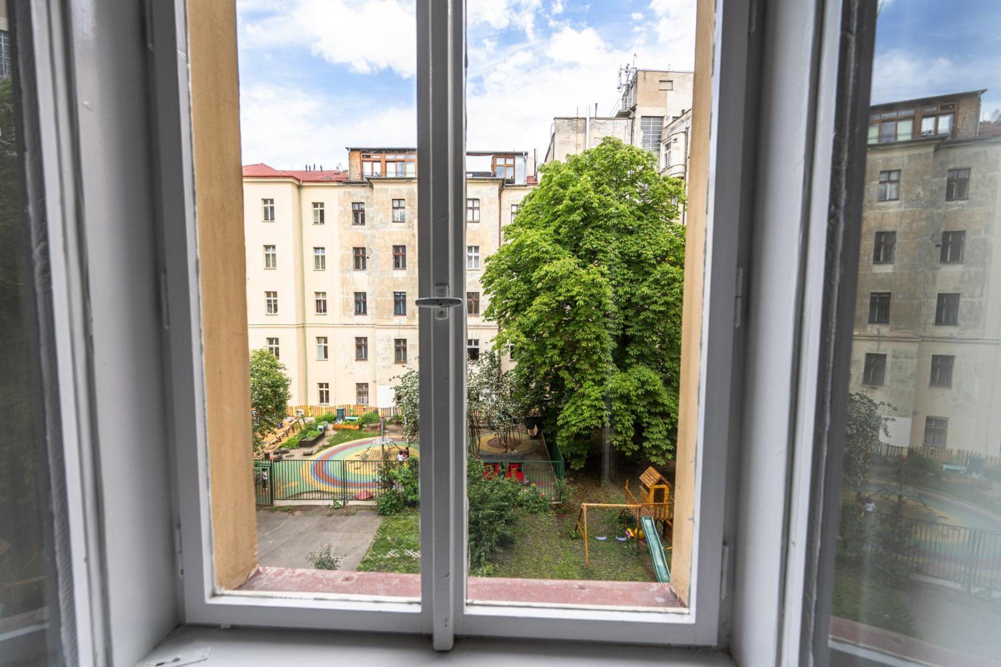 Apartments Safarikova 18 براغ المظهر الخارجي الصورة