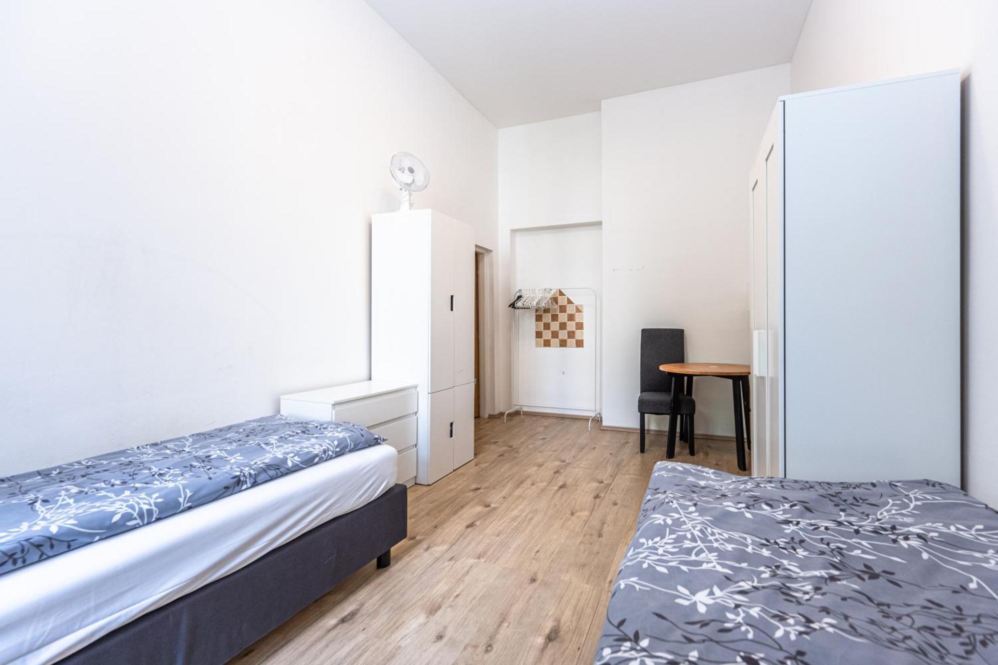 Apartments Safarikova 18 براغ المظهر الخارجي الصورة